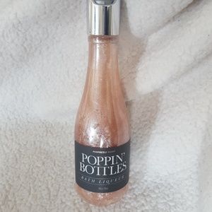 Perfectly Posh Poppin Bottles bubble bath